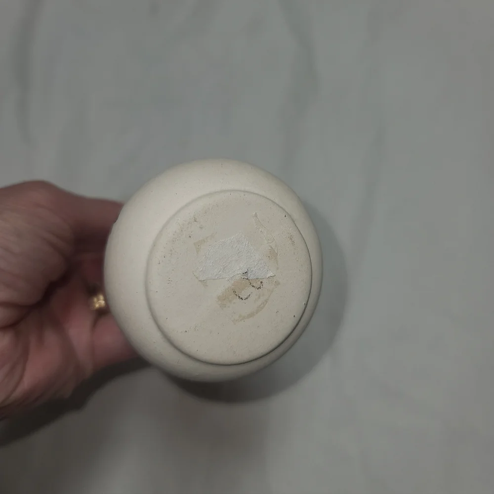 Southwestern Cream Vase with Leaf Design, Navajo Pottery